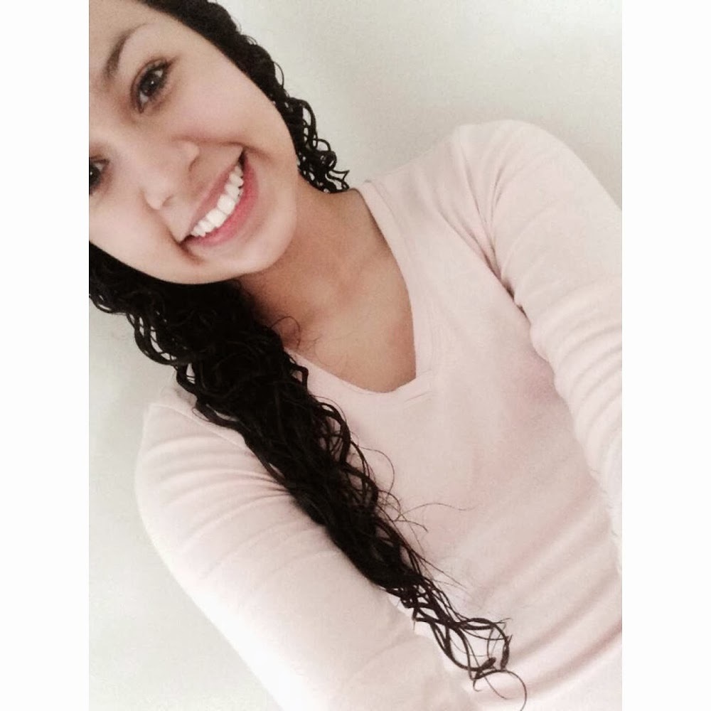 Meet Stefany - Picture 1 of 1